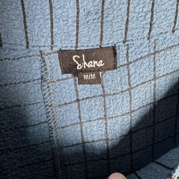 Shana Blue top buttons down the back boxy lagenlook Size Medium - Picture 7 of 10